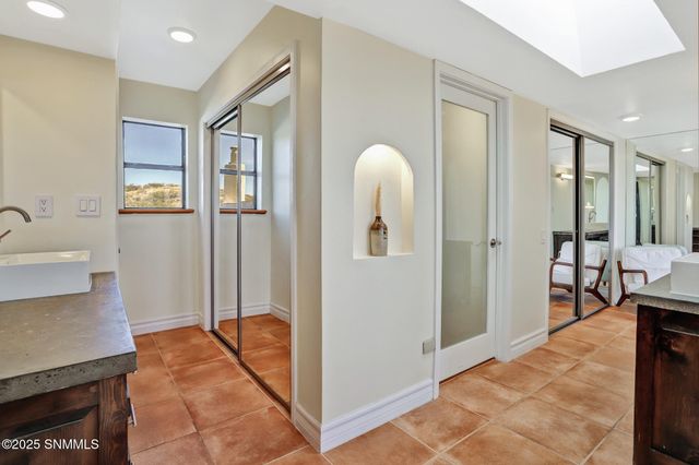 2942 Winterset Rd., Las Cruces, NM 88005