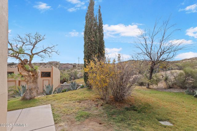 2942 Winterset Rd., Las Cruces, NM 88005