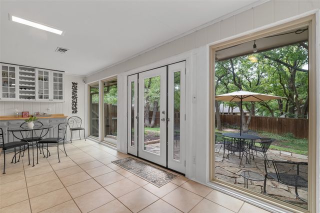 2420 Southridge Drive, Denton, TX 76205