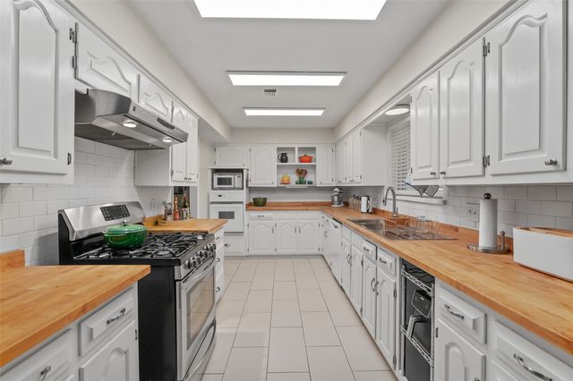 2420 Southridge Drive, Denton, TX 76205