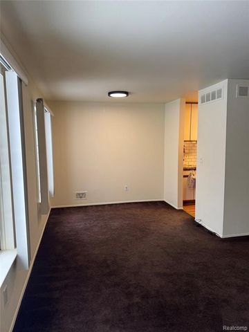 30228 Southfield Road 166, Southfield, MI 48076