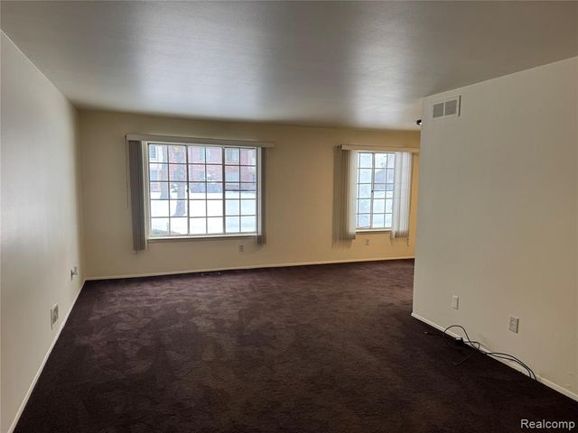 30228 Southfield Road 166, Southfield, MI 48076