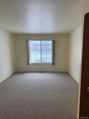 30228 Southfield Road 166, Southfield, MI 48076