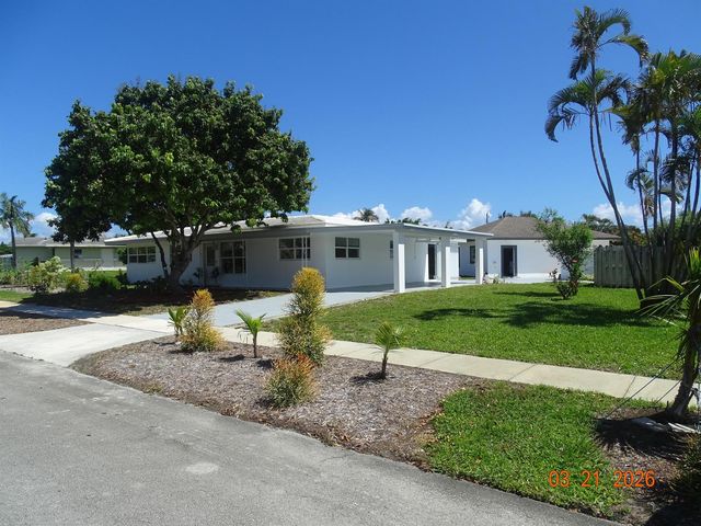 4822 NW 2nd Terrace, Boca Raton, FL 33431