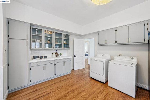 1508 Pacific Ave, Alameda, CA 94501