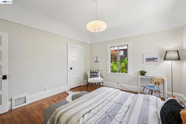 1508 Pacific Ave, Alameda, CA 94501