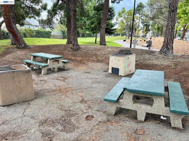 1508 Pacific Ave, Alameda, CA 94501