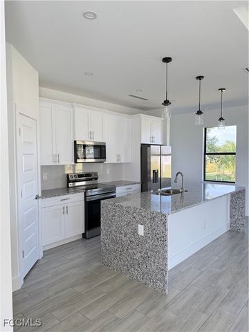 4108 20th ST SW, Lehigh Acres, FL 33976