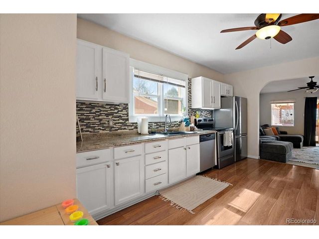 2223 Pine St, Pueblo, CO 81004