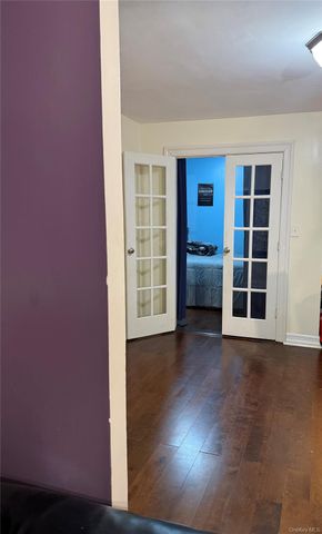 20 Wendell Street 18A, Hempstead, NY 11550