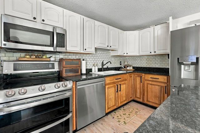 4 Westview Drive, Rochester, NH 03867