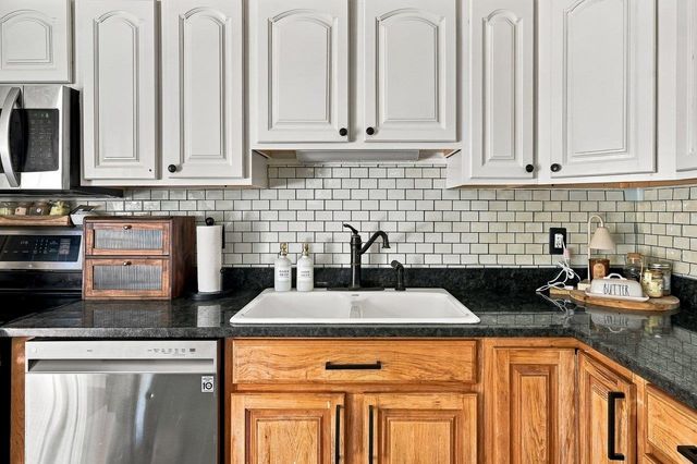 4 Westview Drive, Rochester, NH 03867