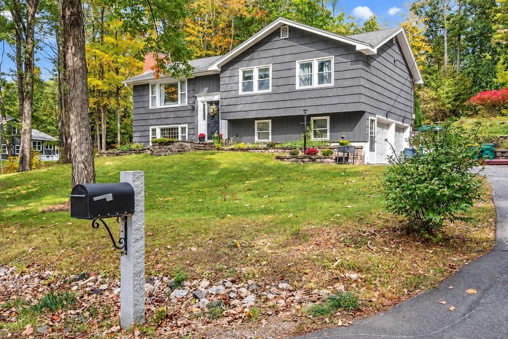 4 Westview Drive, Rochester, NH 03867