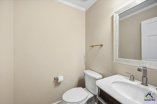 5056 Wellington Drive, Macon, GA 31210