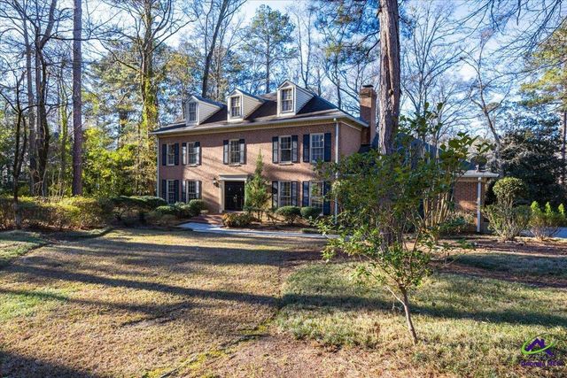 5056 Wellington Drive, Macon, GA 31210