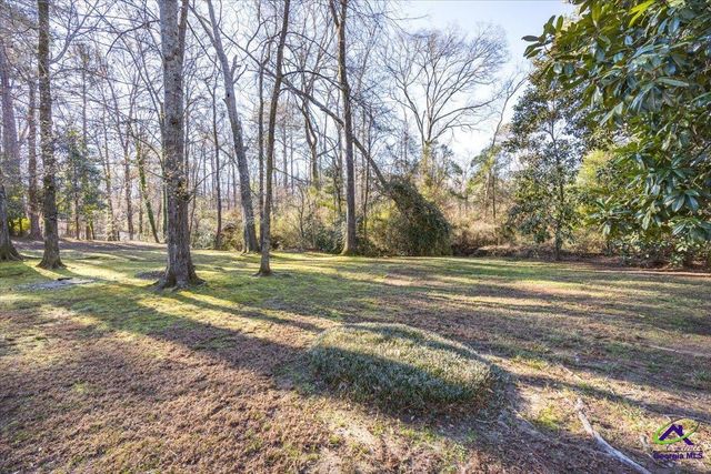 5056 Wellington Drive, Macon, GA 31210