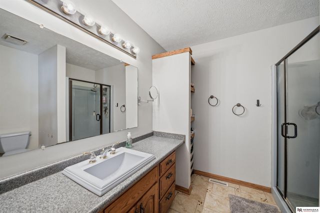 13400 Sunshine Circle, Bennet, NE 68317