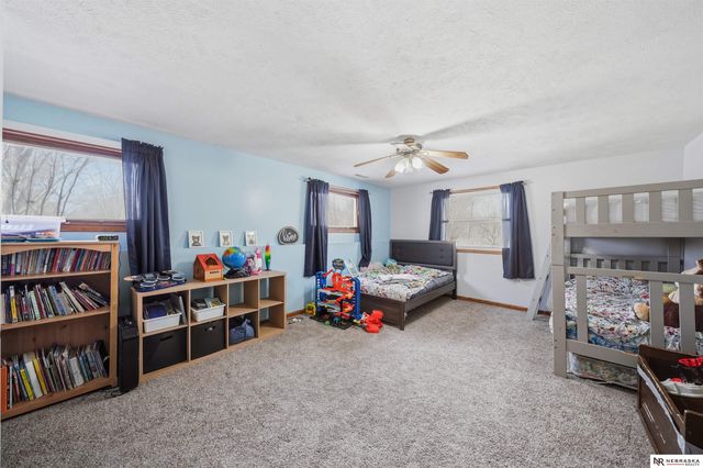 13400 Sunshine Circle, Bennet, NE 68317