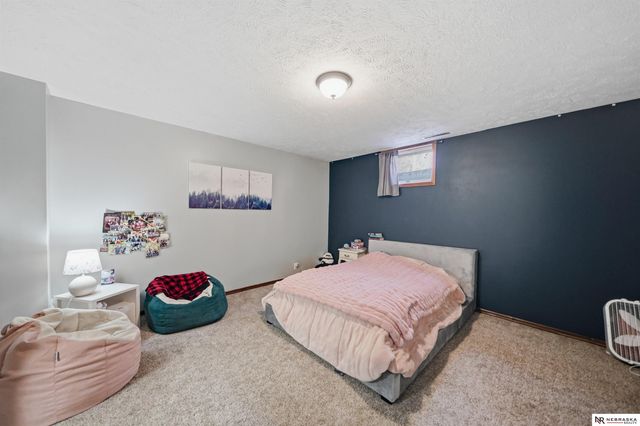 13400 Sunshine Circle, Bennet, NE 68317