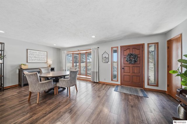 13400 Sunshine Circle, Bennet, NE 68317