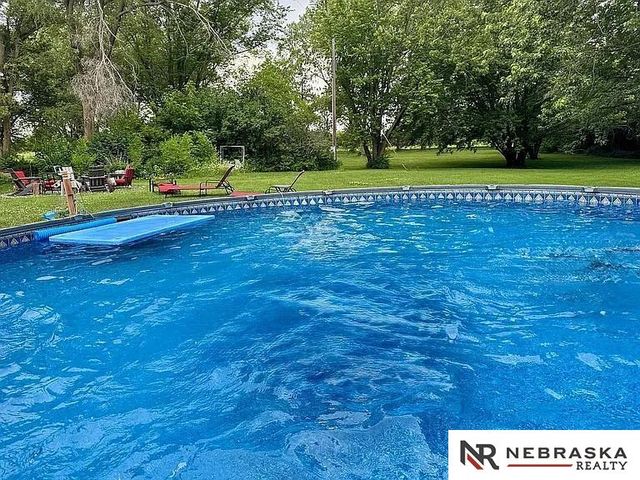 13400 Sunshine Circle, Bennet, NE 68317