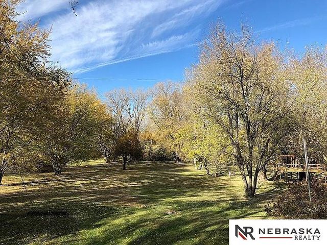 13400 Sunshine Circle, Bennet, NE 68317