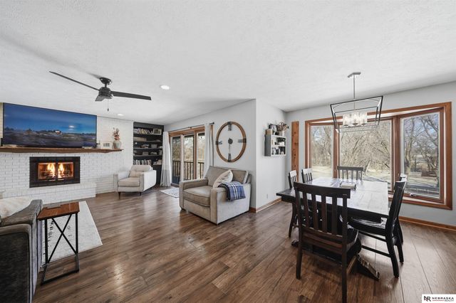 13400 Sunshine Circle, Bennet, NE 68317