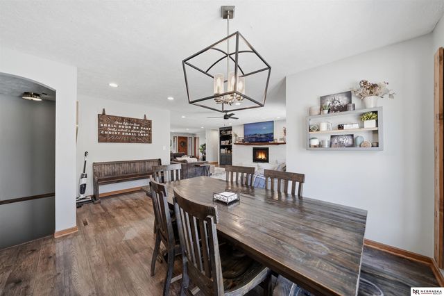 13400 Sunshine Circle, Bennet, NE 68317