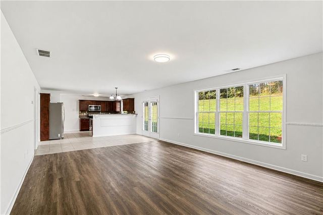 225 Avonlea Drive, Covington, GA 30016