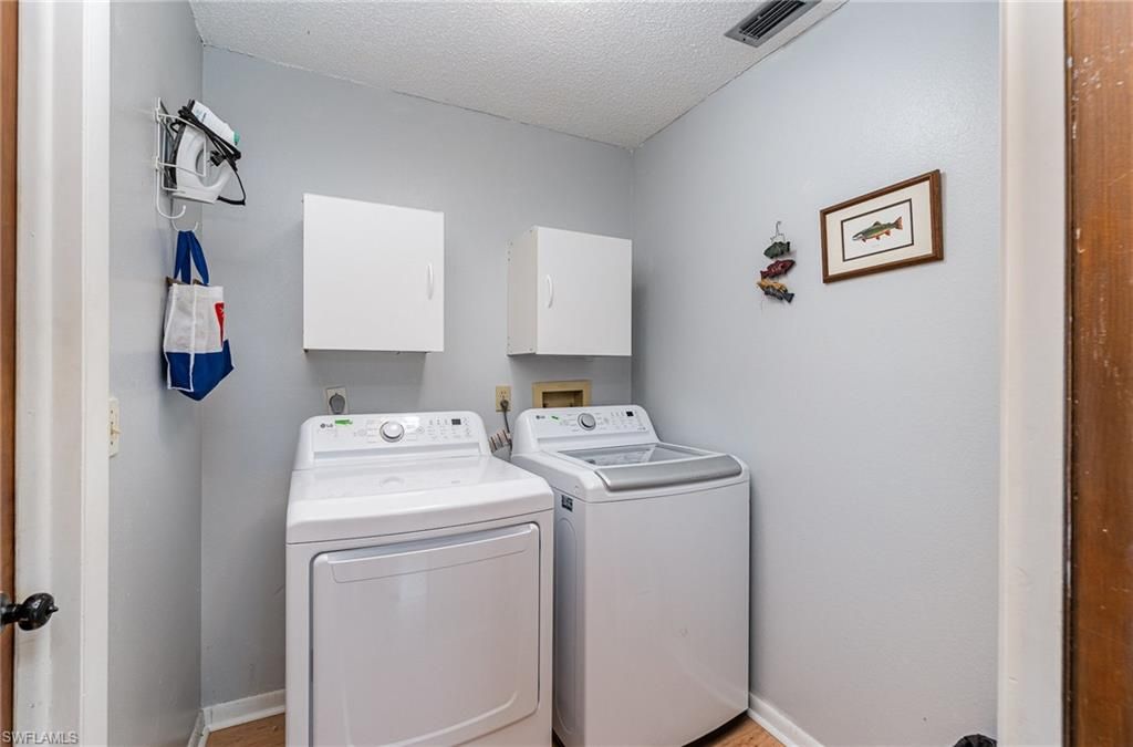1725 SE 11th TER, CAPE CORAL, FL 33990 — photo 5