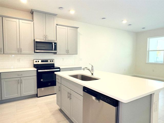 4554 SMALL CREEK ROAD, Kissimmee, FL 34744