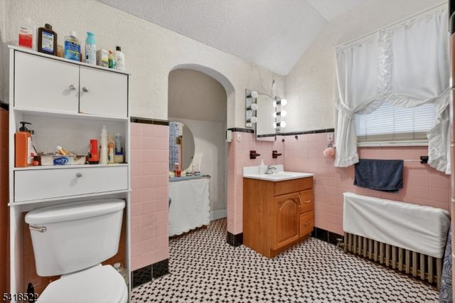 501 E 32Nd St, Paterson City, NJ 07504