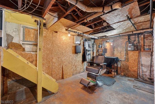 501 E 32Nd St, Paterson City, NJ 07504