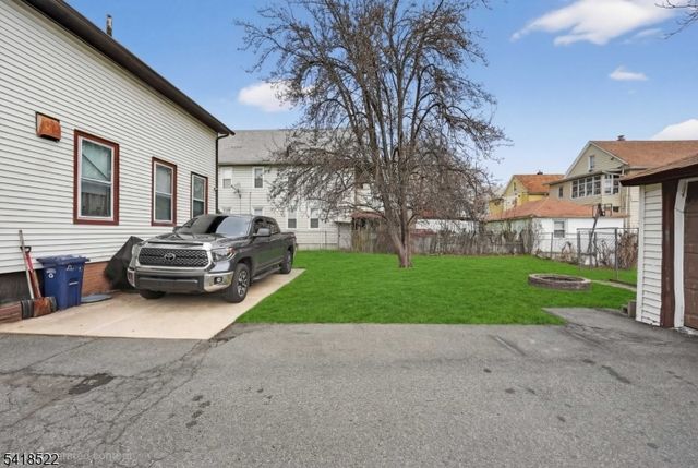 501 E 32Nd St, Paterson City, NJ 07504