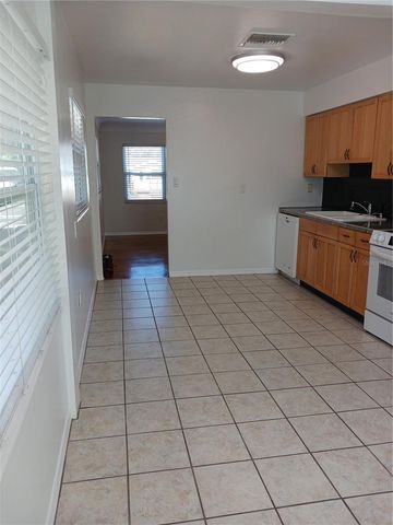 2730 40TH AVENUE N, St Petersburg, FL 33714