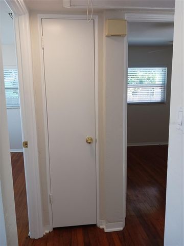 2730 40TH AVENUE N, St Petersburg, FL 33714