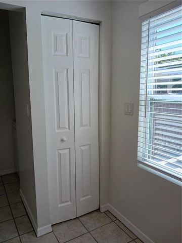 2730 40TH AVENUE N, St Petersburg, FL 33714