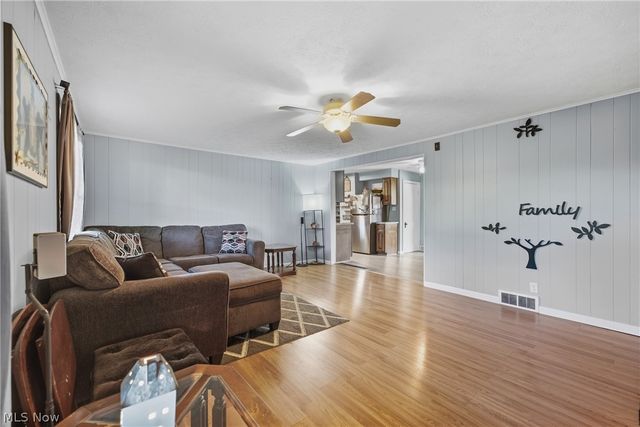 131 38th Street SW, Canton, OH 44706
