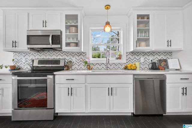 2209 2ND AVENUE S, Irondale, AL 35210