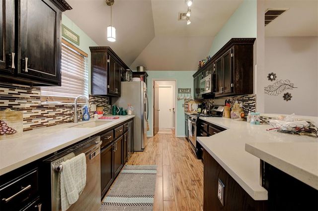 2709 Dalewood Place, Norman, OK 73071