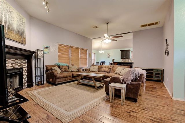 2709 Dalewood Place, Norman, OK 73071