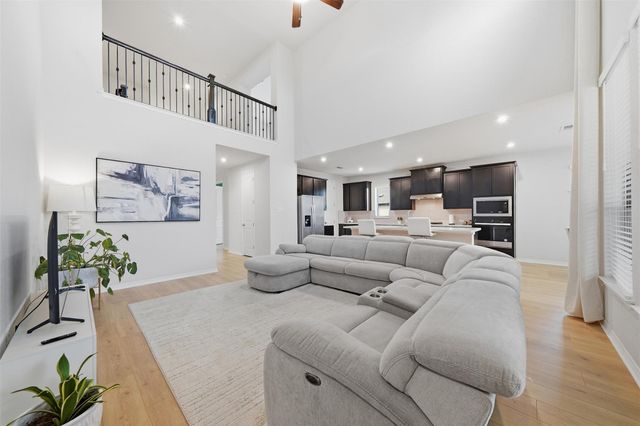 1005 Rollingwood TRL, Georgetown, TX 78633