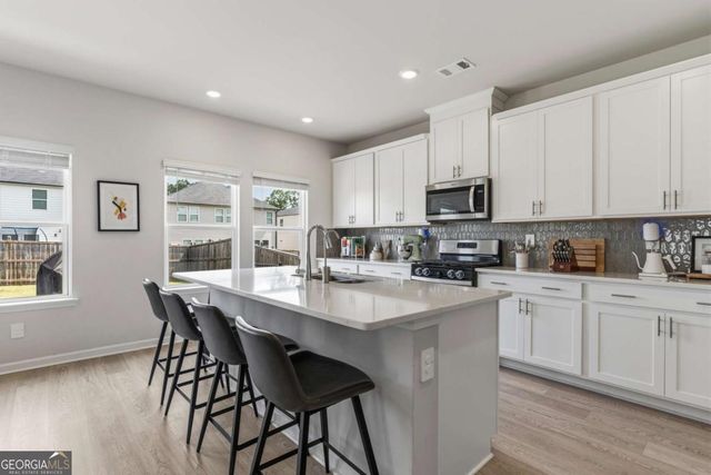 308 Canal Way, Woodstock, GA 30188