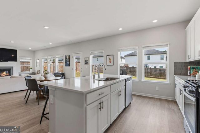 308 Canal Way, Woodstock, GA 30188