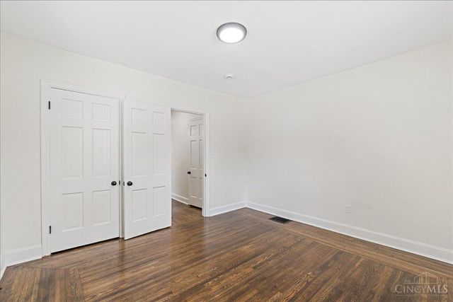 2428 Homestead Place, Cincinnati, OH 45211
