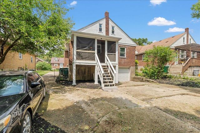 2428 Homestead Place, Cincinnati, OH 45211