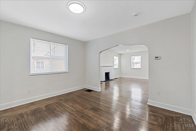 2428 Homestead Place, Cincinnati, OH 45211