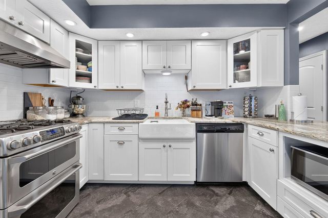 145 Ravine Ridge Drive S, Powell, OH 43065