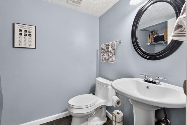 145 Ravine Ridge Drive S, Powell, OH 43065
