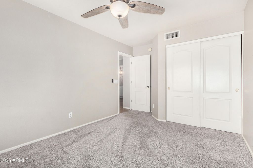 property-img